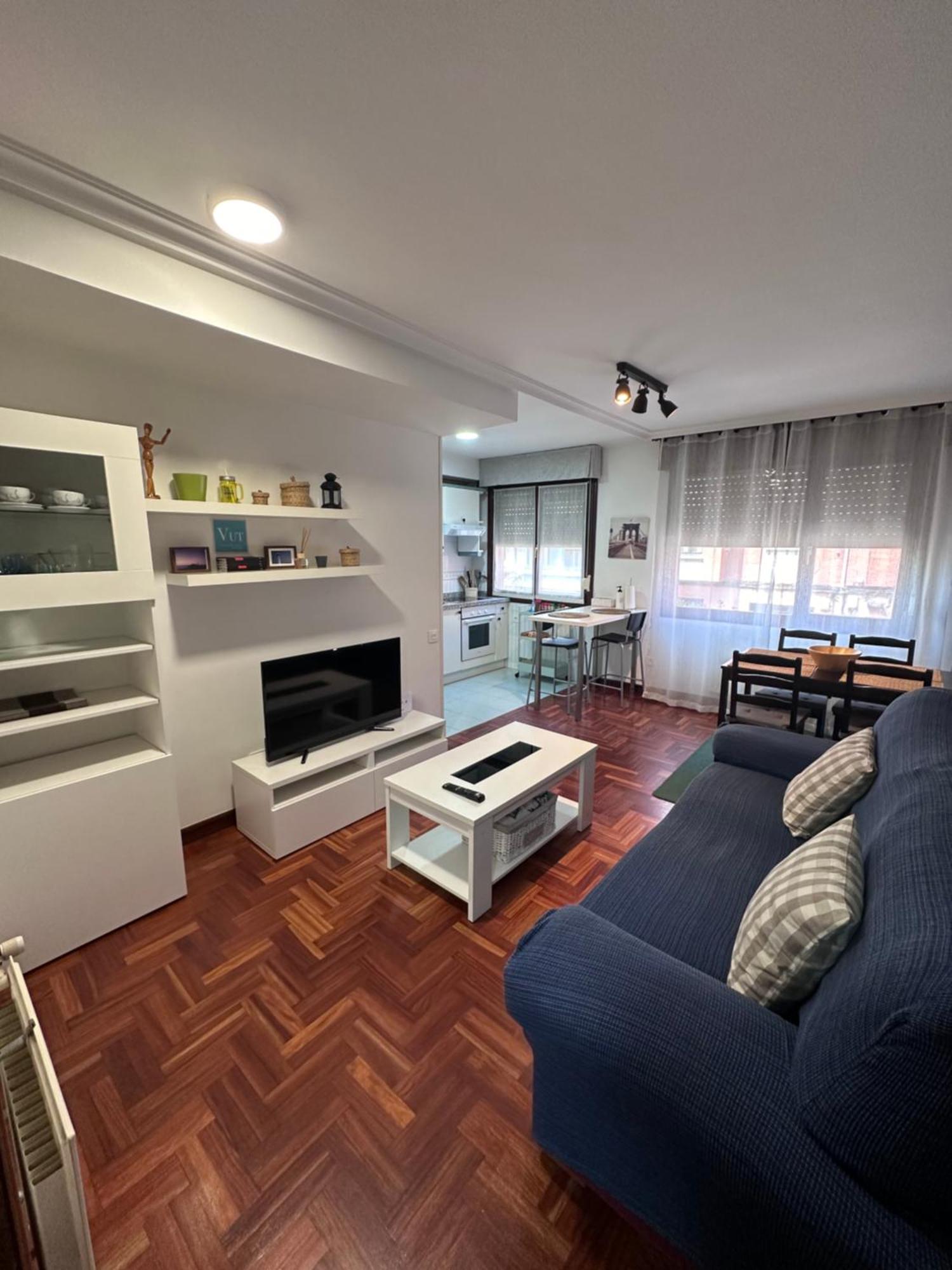 Apartamento Apartamento centro y playa de Gijón Exterior foto